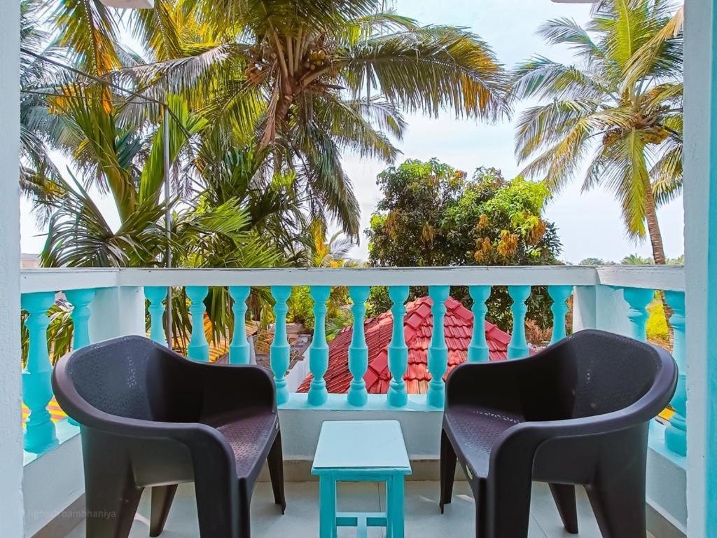 Hotel Turquoiise House à Morjim Extérieur photo